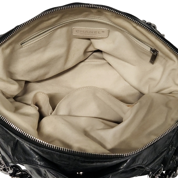 Chanel Black Double Stitched Quilted Leather Chain Bag - Picture 13 of 16